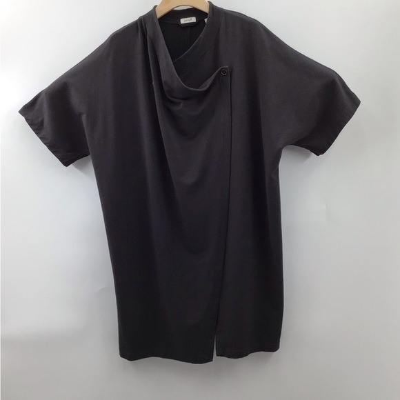 Elegant Gray Women's Cardigan - Picture 3 of 10